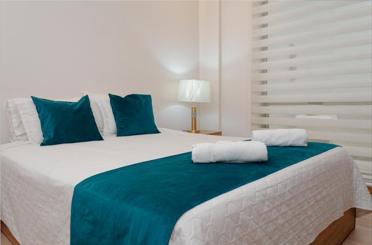 Hotel Brist0L Suites Centro Historico Cuenca Bagian luar foto