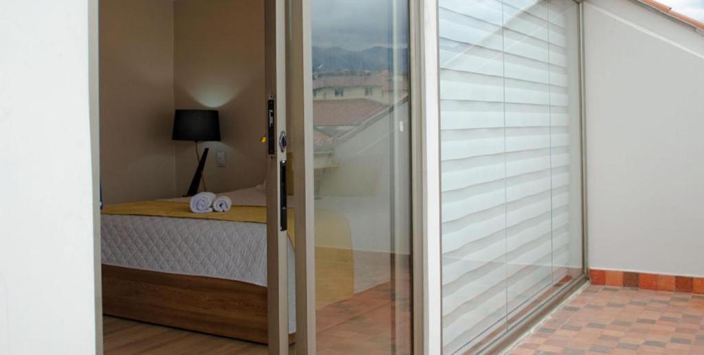 Hotel Brist0L Suites Centro Historico Cuenca Bagian luar foto