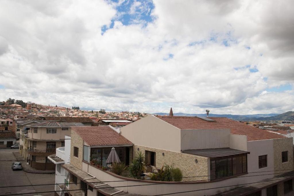 Hotel Brist0L Suites Centro Historico Cuenca Bagian luar foto