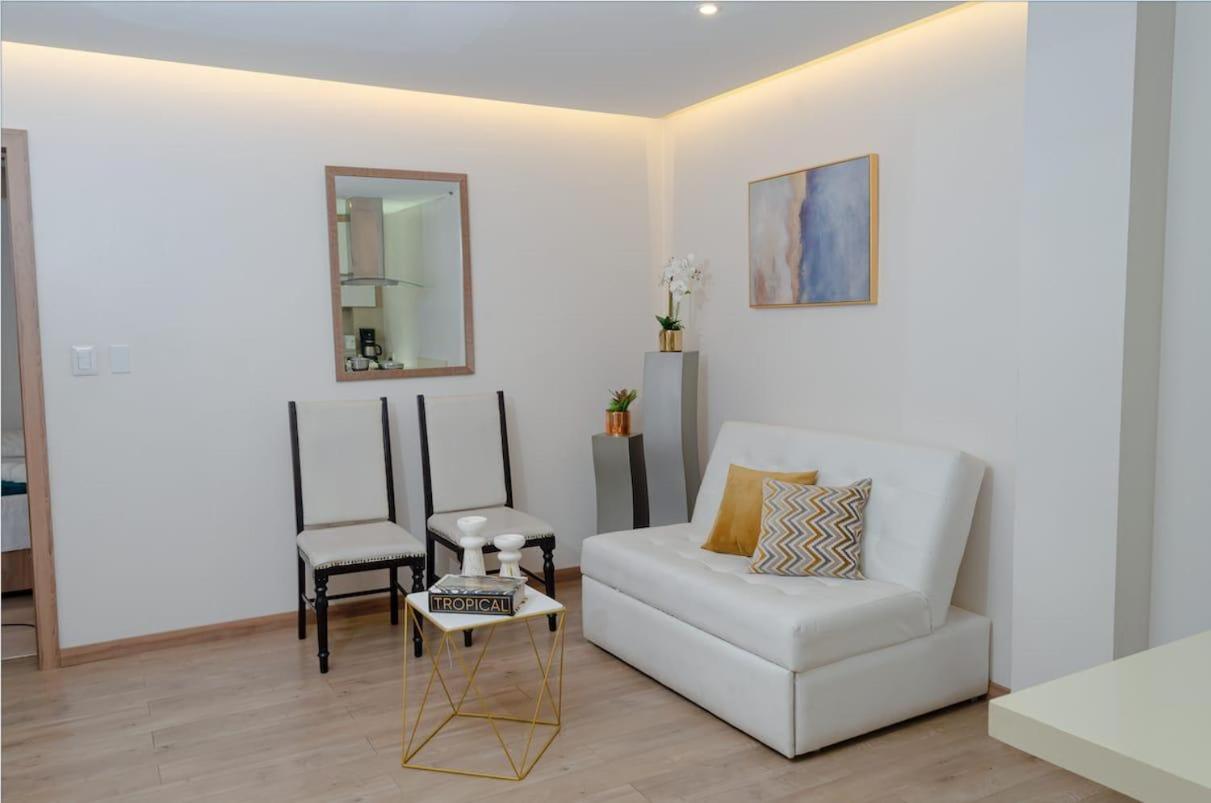 Hotel Brist0L Suites Centro Historico Cuenca Bagian luar foto