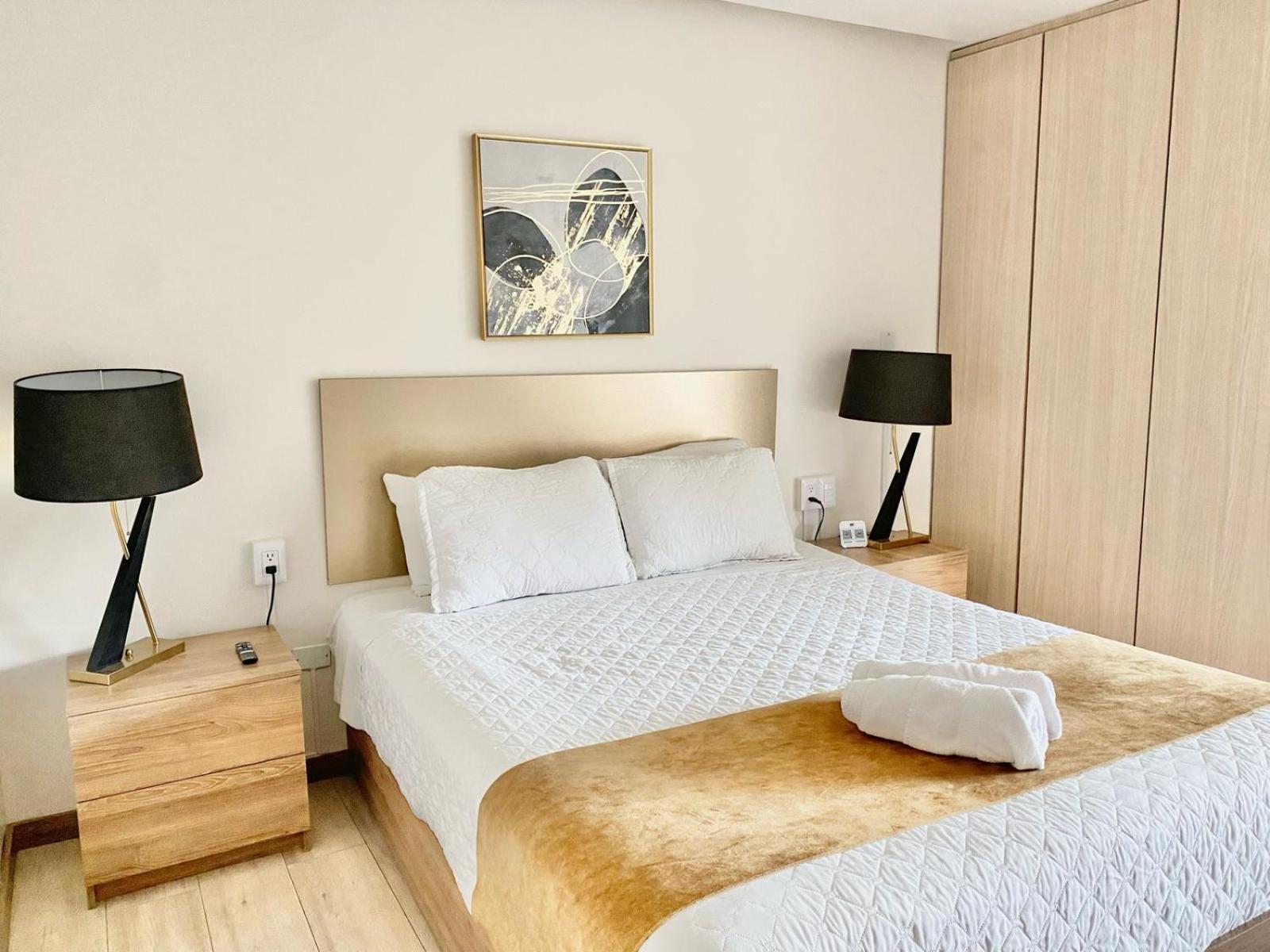 Hotel Brist0L Suites Centro Historico Cuenca Bagian luar foto